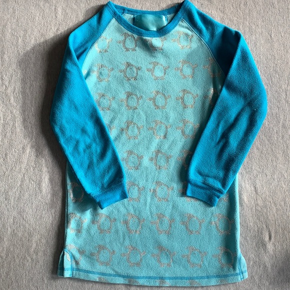 8/$20 Fleece Penguin Foil Pajamas Size 5 - Picture 1 of 6